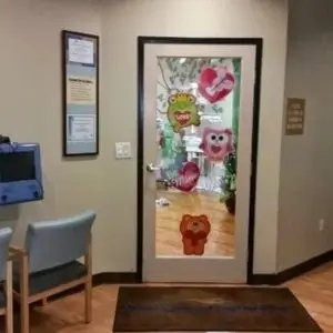 happy-dental-Dental-Center-of-Highland-Park-Los-Angeles